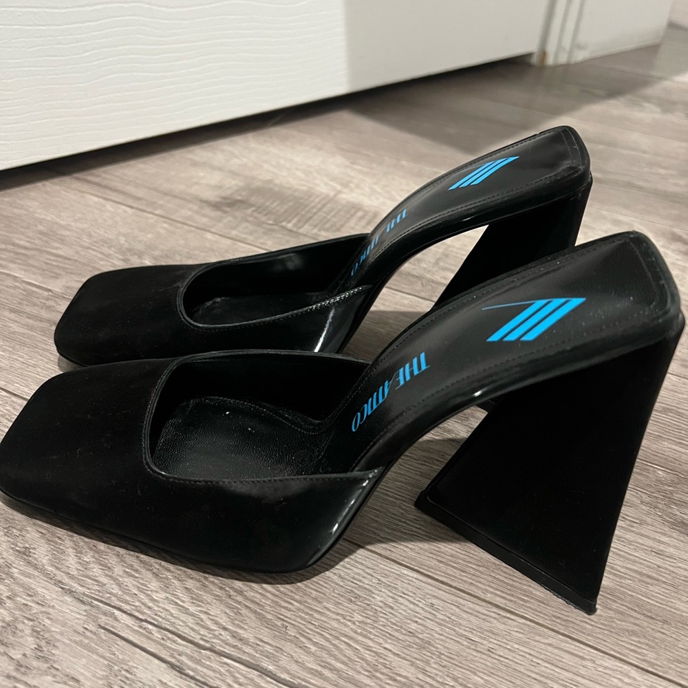 ATTICO Black Women's Shoes